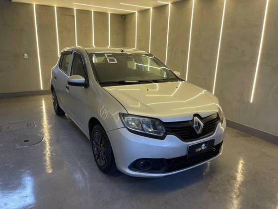 RENAULT SANDERO 1.0 AUTHENTIQUE PLUS 16V FLEX 4P MANUAL RENAULT SANDERO 1.0 AUTHENTIQUE PLUS 16V FLEX 4P MANUAL